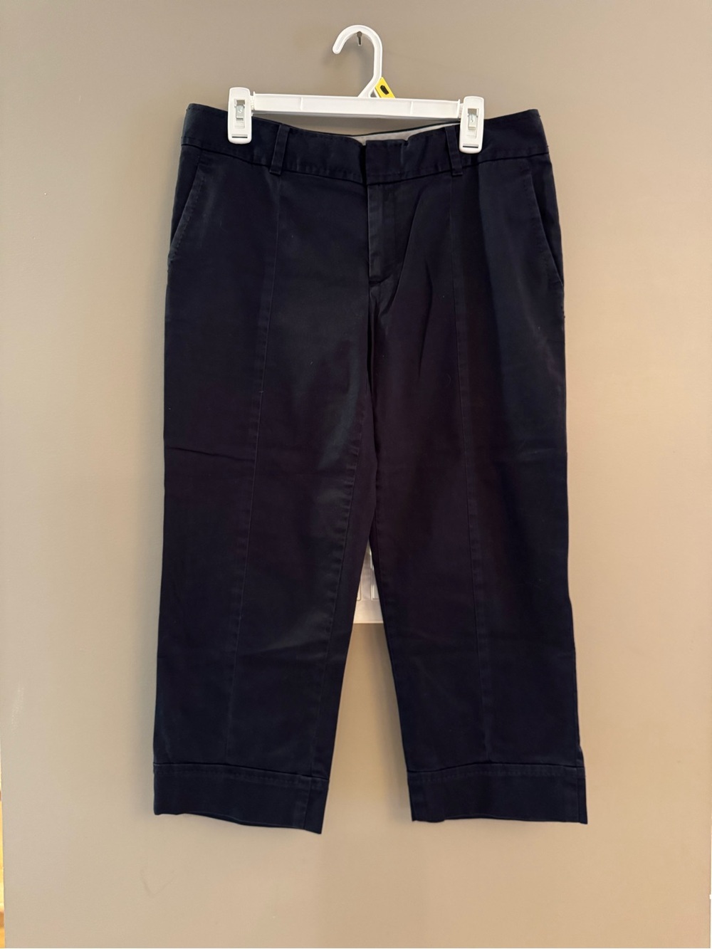 Black Capri